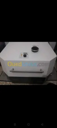 Materiel de prothese dentaire 