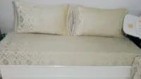 Salon marocain blanc cassé 