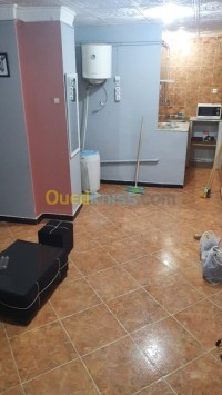 الجزائر-وسط-ستوديو-kra-stodyo-aljzaer-ost