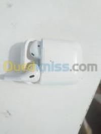 AirPodsBoîtier de charge sans fil thumbnail 3