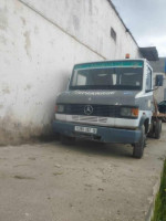 fourgon-deppanage-mercedes-vario-709-1992-constantine-algerie