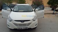 biskra-sidi-khaled-algerie-tout-terrain-suv-hyundai-tucson-2013