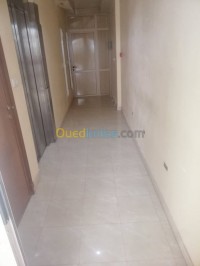 وهران-بئر-الجير-الجزائر-آخر-location-bien-immobilier-oran-bir-el-djir