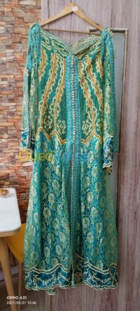 الجزائر-حيدرة-ملابس-تقليدية-kaftan