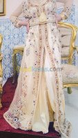 alger-chevalley-algerie-tenues-traditionnelles-caftan-marocain-pour-tasdira