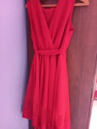 Une très Jolie robe portée une fois
