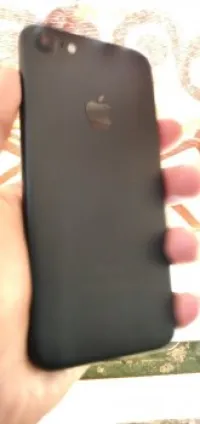 Apple iPhone 7