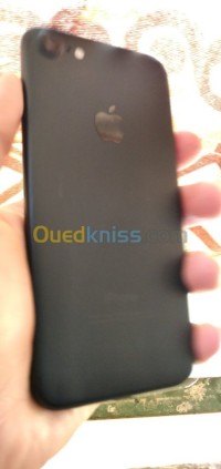 خنشلة-بابار-الجزائر-هواتف-ذكية-apple-iphone-7