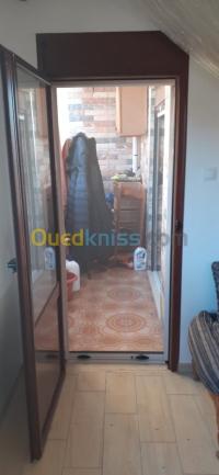 الجزائر-شراقة-بناء-و-أشغال-fabericas-de-moustiquaire