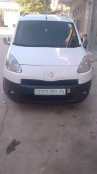 Peugeot Partner 2013 B9