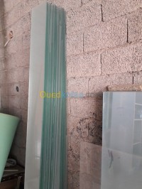 الجزائر-براقي-مواد-أولية-زجاج