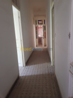 sidi-bel-abbes-algerie-niveau-de-villa-location-f6