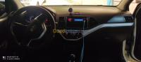 alger-staoueli-algerie-mini-citadine-kia-picanto-pop-2014