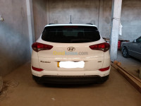 djelfa-ain-oussara-algerie-tout-terrain-suv-hyundai-new-tucson-gls-dz-2017