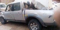 ouargla-algerie-pièces-moteur-casse-auto-ford-ranger-mazda-bt50