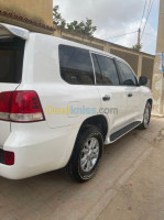 alger-reghaia-algerie-tout-terrain-suv-toyota-land-cruiser-2010