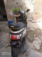 oran-algerie-motos-scooters-joci