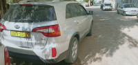 constantine-algerie-tout-terrain-suv-kia-sorento-2013