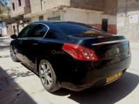 ghardaia-algerie-grande-berline-peugeot-508-allure-2011