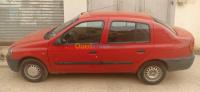 medea-algerie-berline-renault-clio-classique-2000