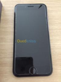 الجزائر-الأبيار-هواتف-ذكية-apple-iphone-8