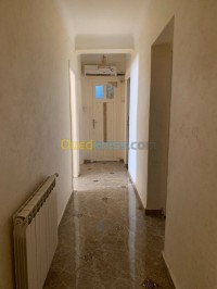 شقة-بيع-3-غرف-الجزائر-باب-الزوار