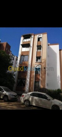 الجزائر-عين-النعجة-شقة-byaa-shk-3-ghrf-aljzaer-aayn-alnaaj