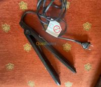 alger-belouizdad-algerie-instruments-outils-lisseur-braun-satin-hair-7-st780