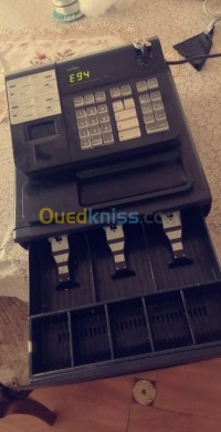 الجزائر-باب-الزوار-أكسسوارات-إلكترونية-caisse-electronique