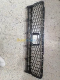 Grille centrale golf 7 gtd +obstacle