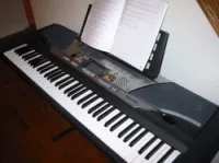 Yamaha psr GX76