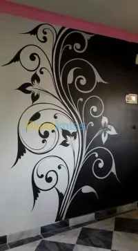 الرسم على الحائد ديكور