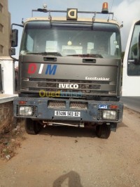 الشلف-تنس-الجزائر-مقطورة-iveco-traker-2003