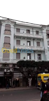 مستغانم-الجزائر-شقة-byaa-shk-4-ghrf-mstghanm