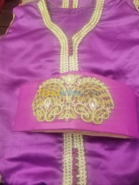 قسنطينة-الجزائر-ملابس-تقليدية-caftan