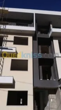 Monocouche et griffee monocouche