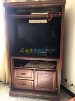 tables-pour-tv-ventre-dun-meuble-ouled-yaich-blida-algerie