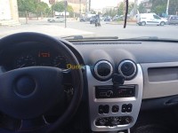 خنشلة-الجزائر-صالون-سيدان-dacia-logan-2013