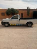 el-bayadh-tousmouline-algerie-pickup-toyota-hilux-2010