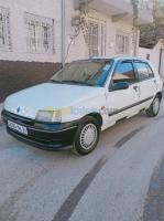 oran-arzew-algerie-citadine-renault-clio-1-1994