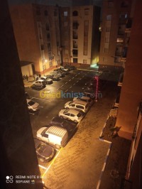 الجزائر-السحاولة-شقة-byaa-shk-3-ghrf-aljzaer-alshaol