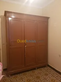 Armoire ancien modèle 