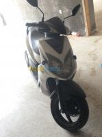 setif-algerie-motos-scooters-sym-jet-4-2012