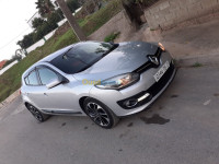 skikda-algerie-moyenne-berline-renault-megane-3-2015