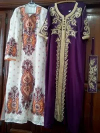 2 robes traditionnelles 
