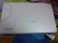 Satellite Toshiba i3