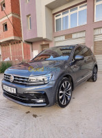 bejaia-algerie-tout-terrain-suv-volkswagen-new-tiguan-r-line-2019