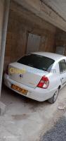 constantine-algerie-berline-renault-clio-classique-2008