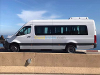 alger-oran-ghardaia-centre-algerie-location-de-véhicules-minibus-24-place