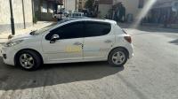 ميلة-الجزائر-سيارة-صغيرة-peugeot-207-allure-2012